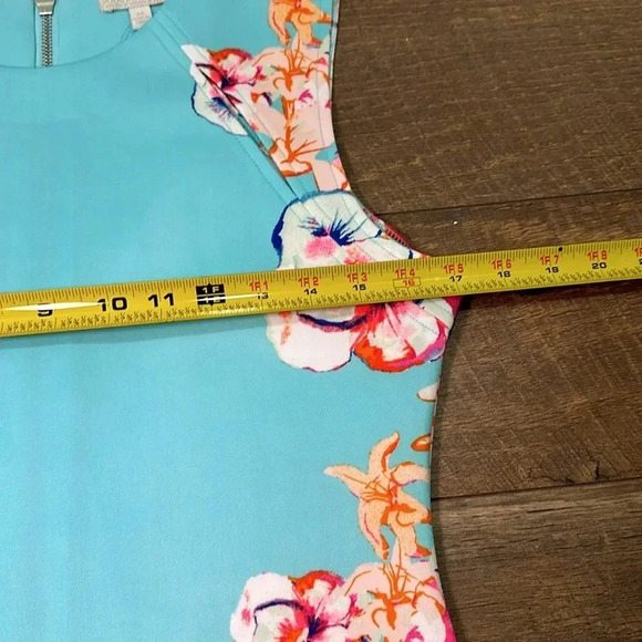 Womens Gianni Bini Tropical Floral Dress - Picture 11 of 13